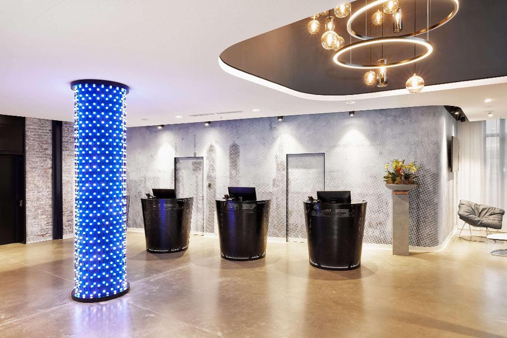 H2 Hotel München Olympiapark - Lobby