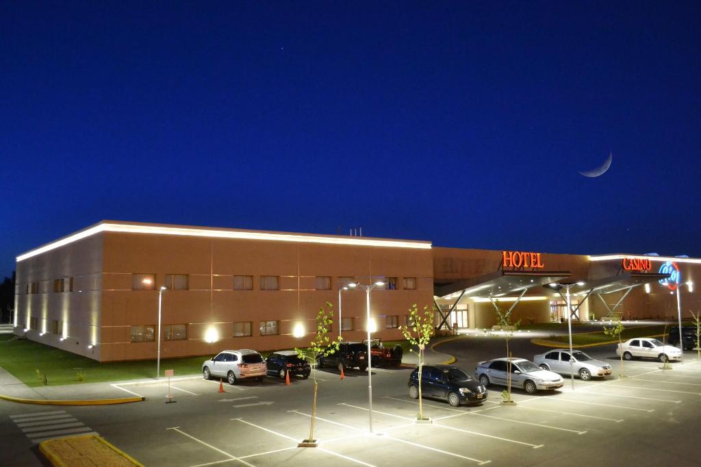 Hotel Y Casino Del Rio - General Roca