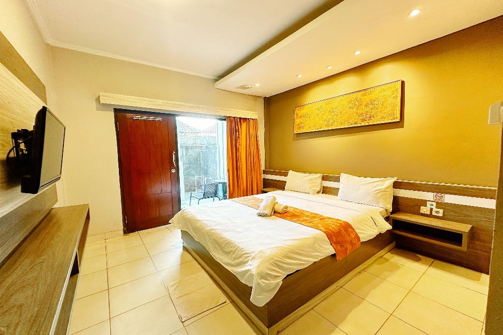 Lembayung Sari Homestay by ZUZU