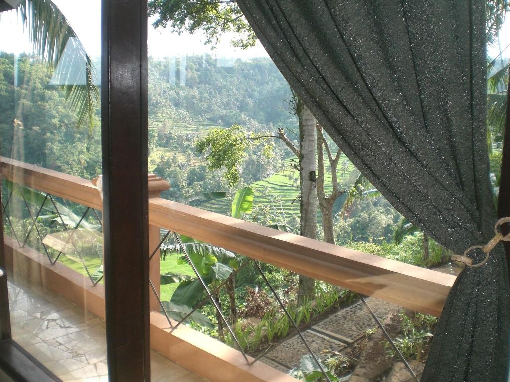 Ijen Cliff Resorts