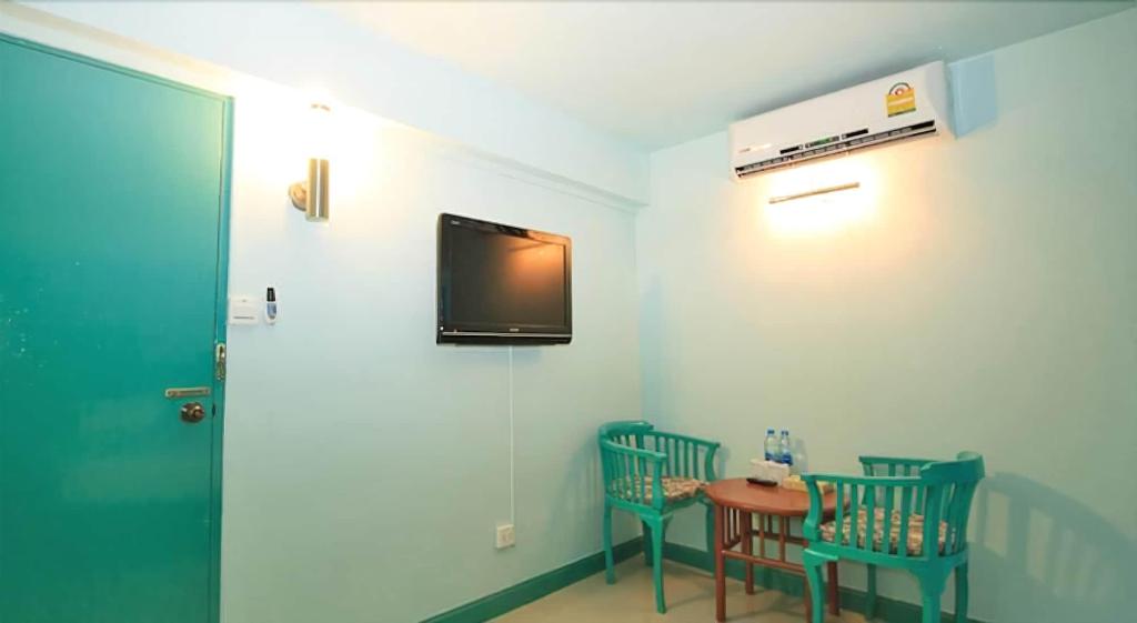 Juldis Khao Yai J2