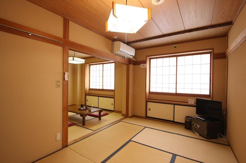 Ryokan Kawahiro