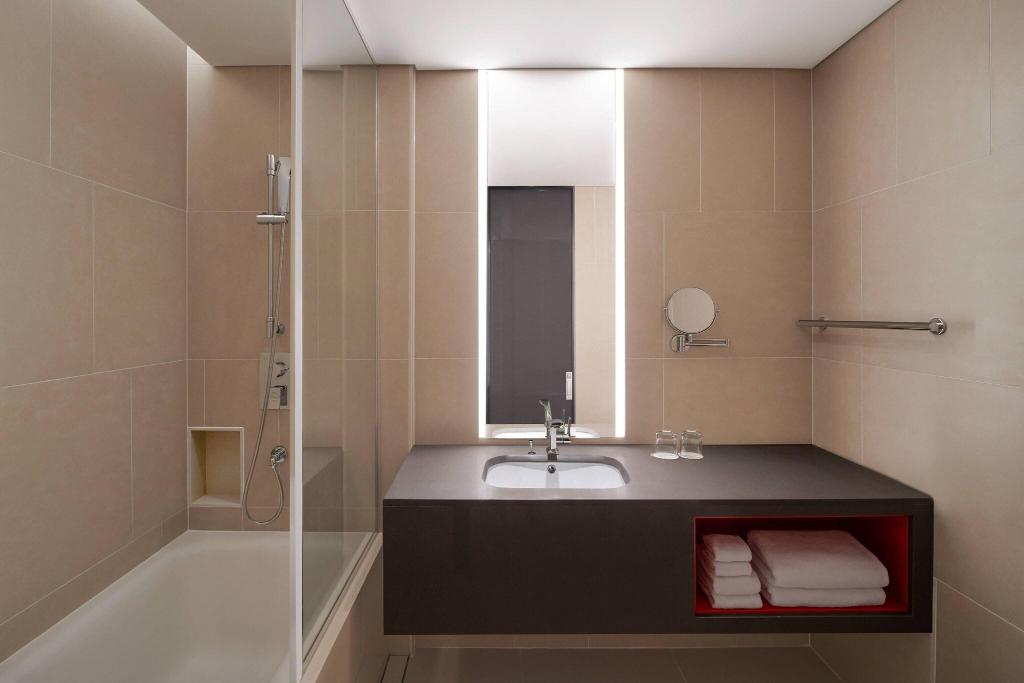Courtyard By Marriott Suwon