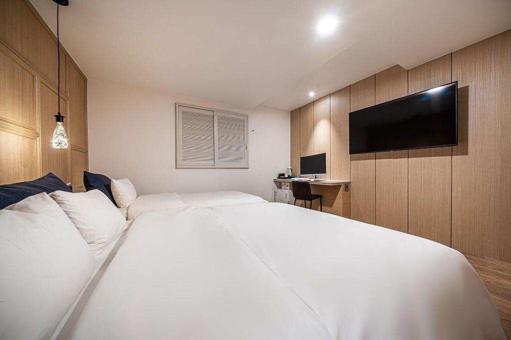 Stay Month Hotel Goyang