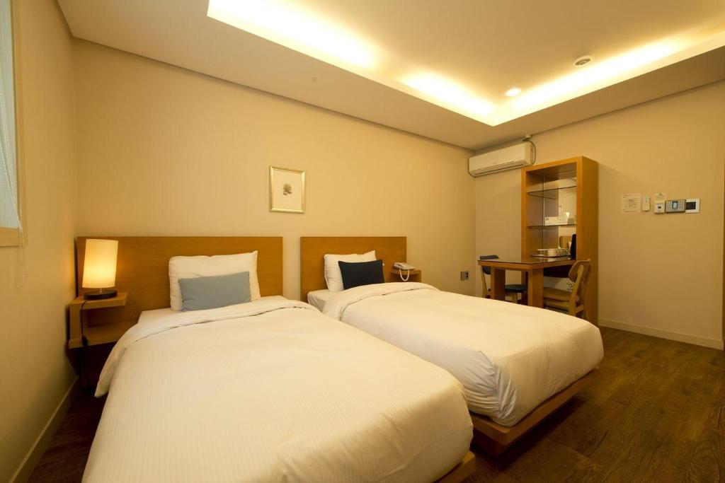 Tongyeong Geobukseon Hotel