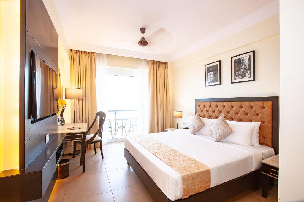 Royale Exotica