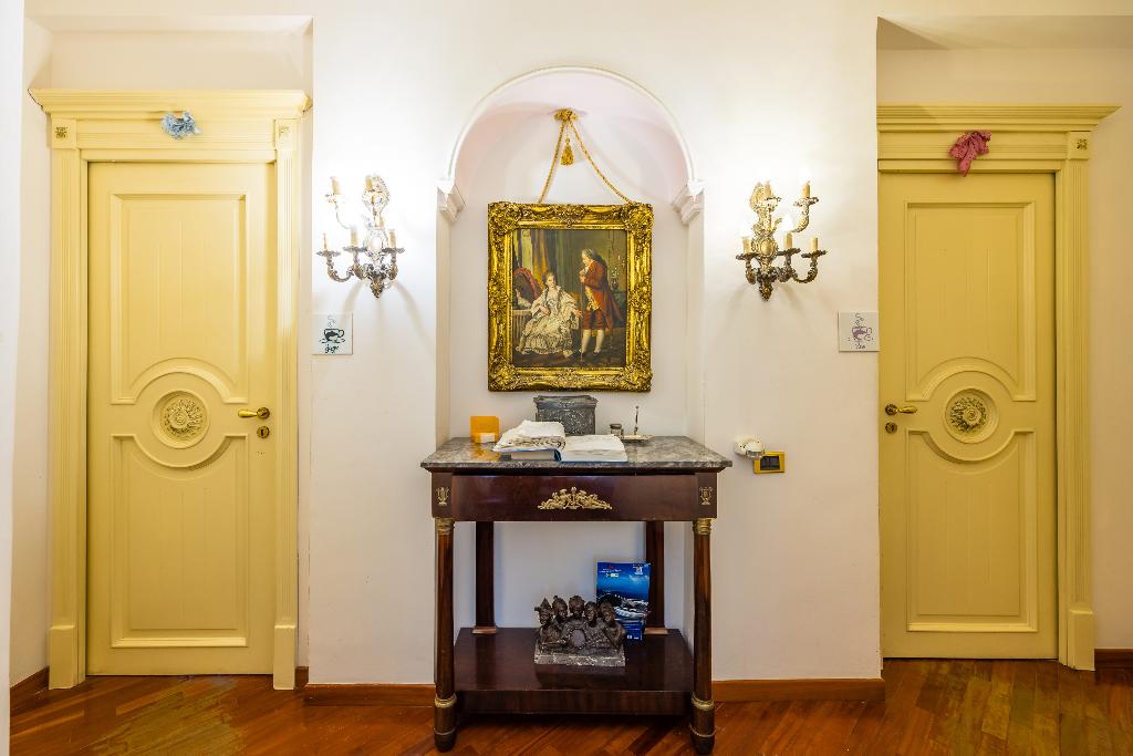 Hotel La Casa Di Bruno, Italien, Neapel. Großes 2