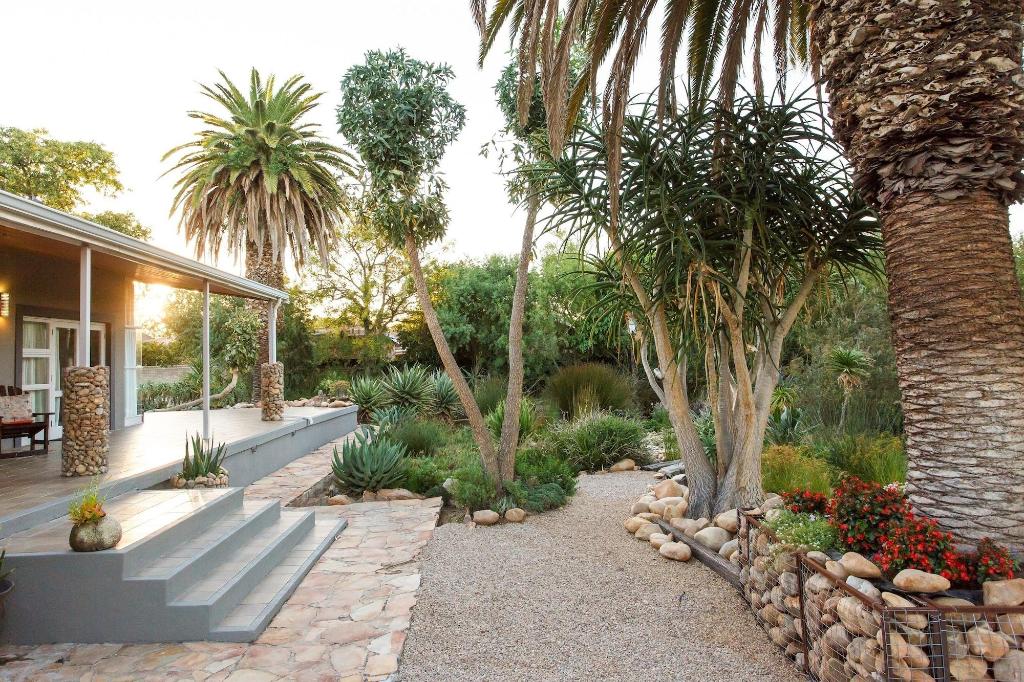 Aloe Manor - General view