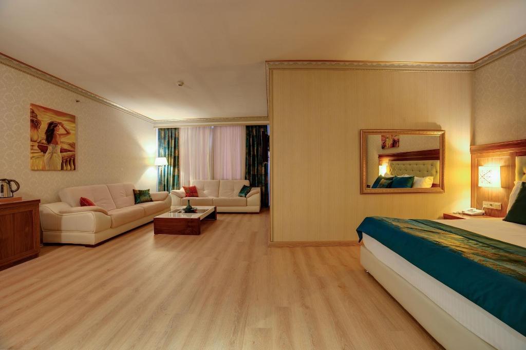 Liva Otel Mersin