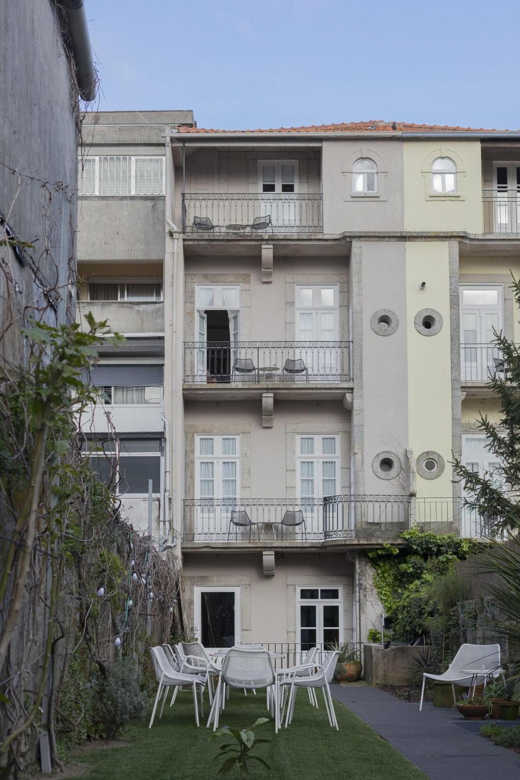 Gallribild av Rosa Et Al Townhouse