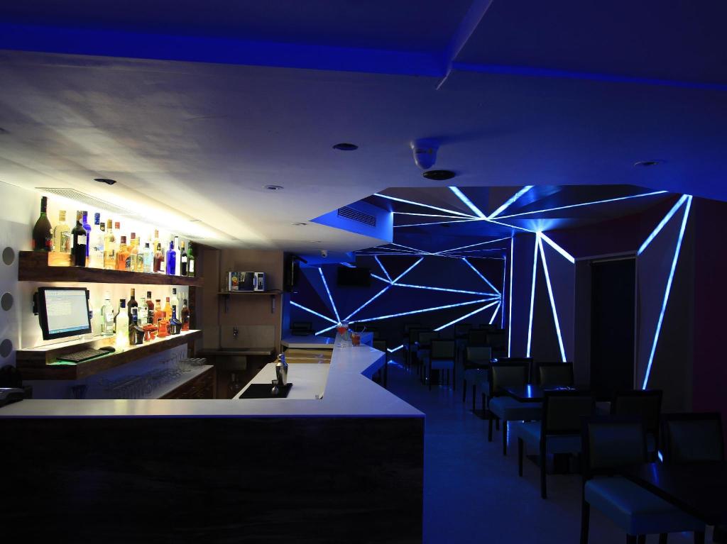 La Woods Hotel