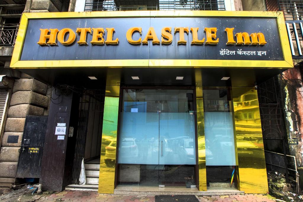 Fabhotel Castle Inn