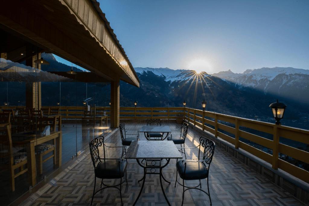 Vivaan The Sunrise Resort