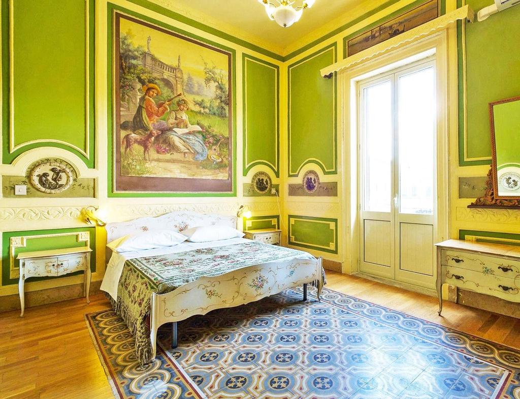Hollywood Inn Palermo Rooms