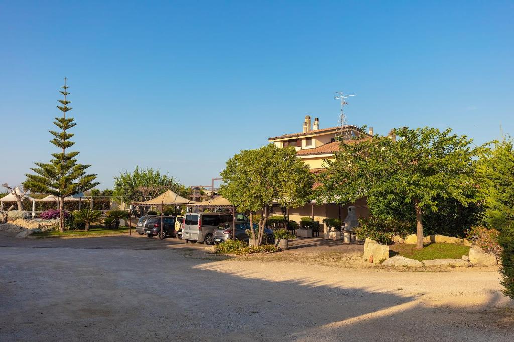 Bed And Breakfast Giardini Di Marzo