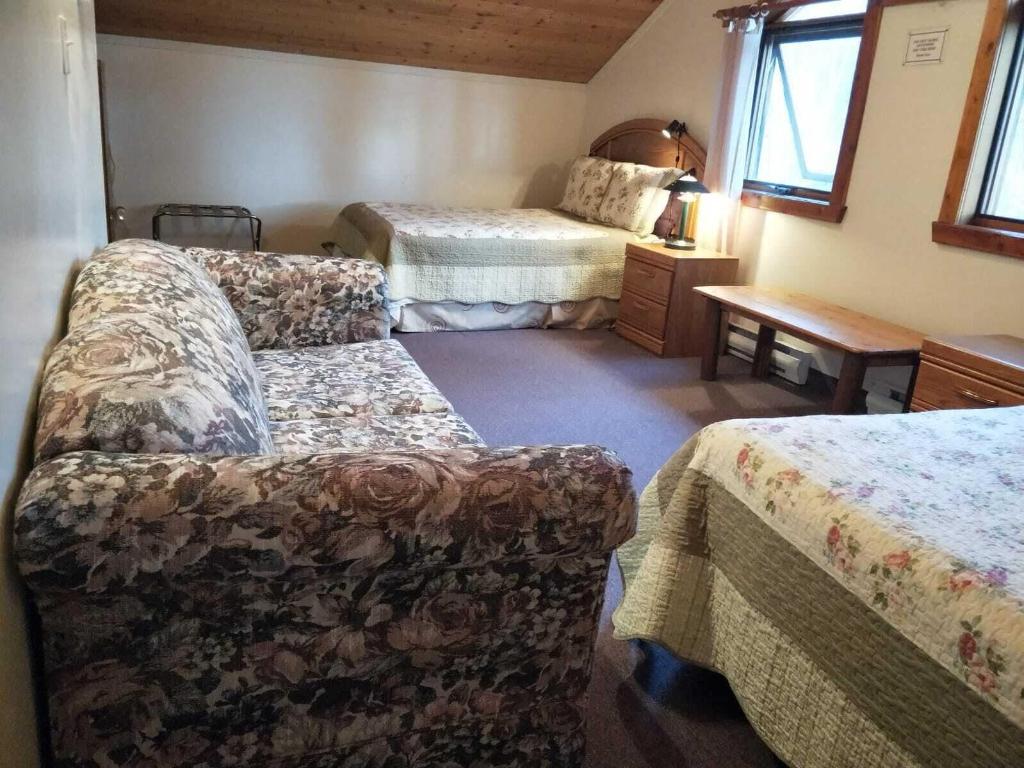Alpine Meadows Lodge