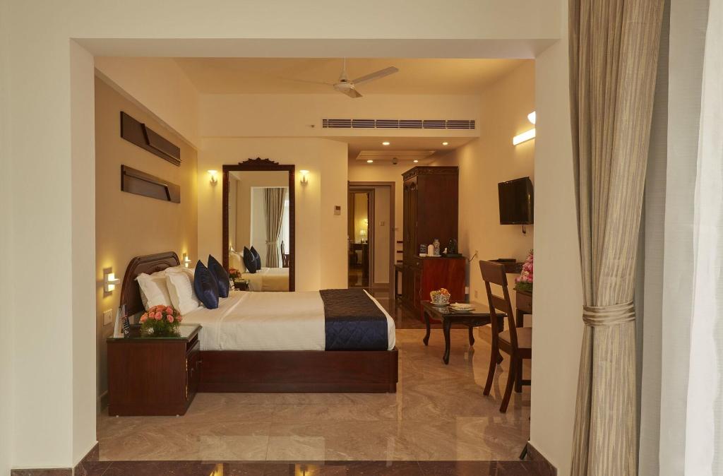 Sterling Guruvayur