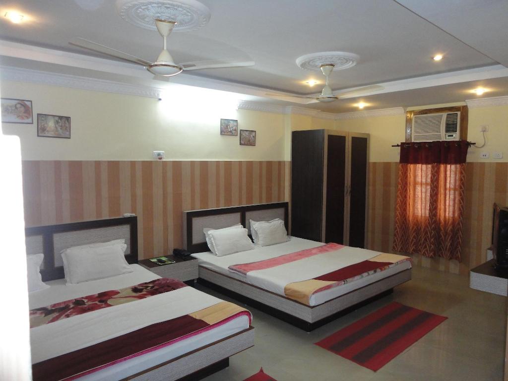 Green Valley Hotel