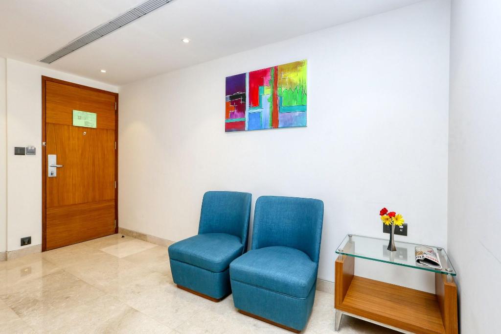 7 Apple Hotel - Viman Nagar Pune