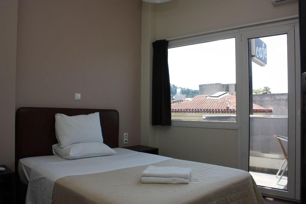 Pella Inn Hostel