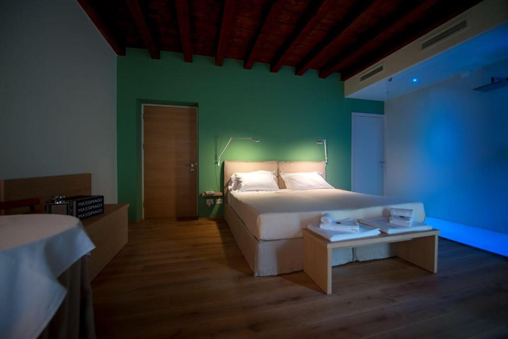 Massimago Wine Suites