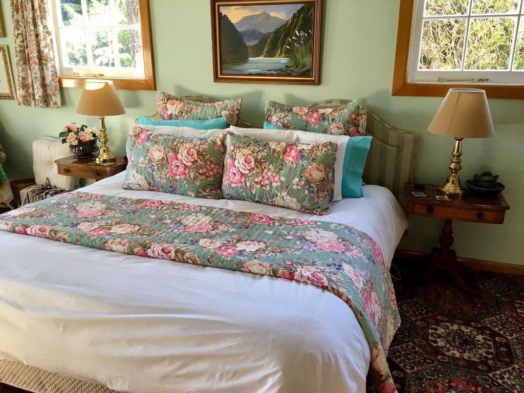 Ah House Nelson City B&B
