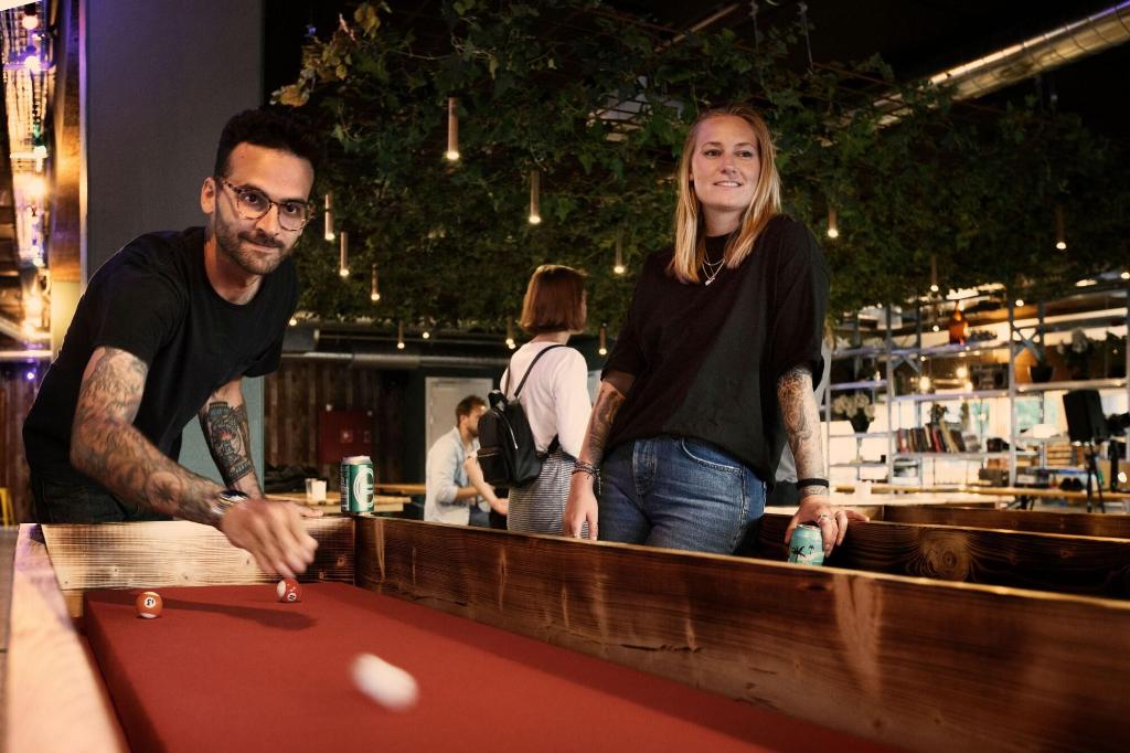 Urban Camper Hostel - Sports and Entertainment