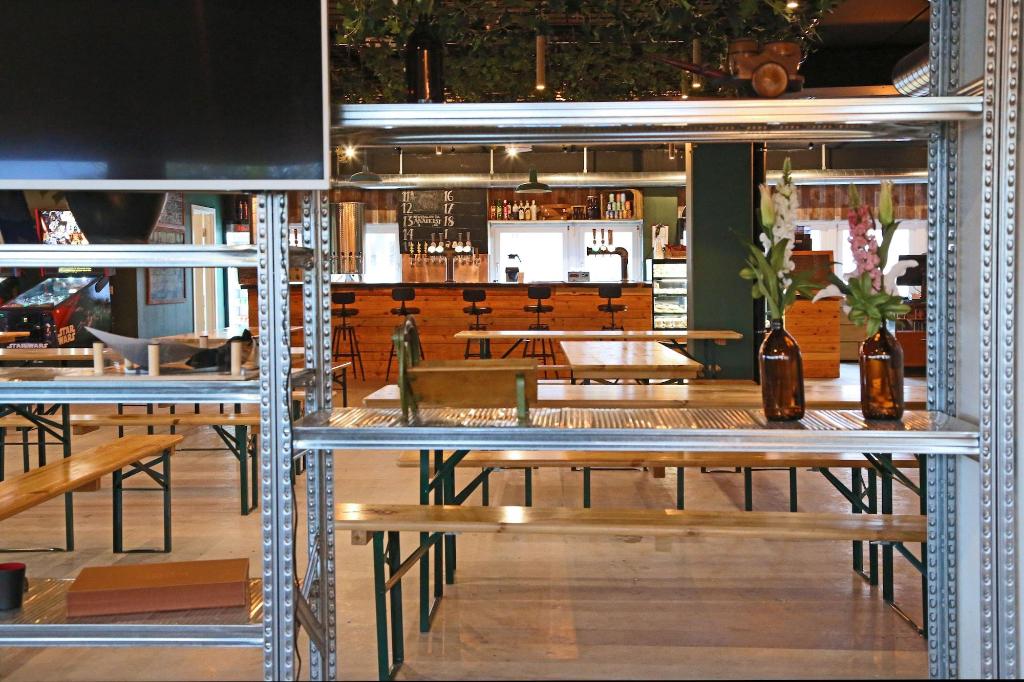 Urban Camper Hostel - Lobby