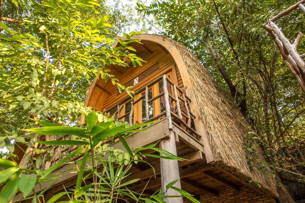 Bamboo Bungalow