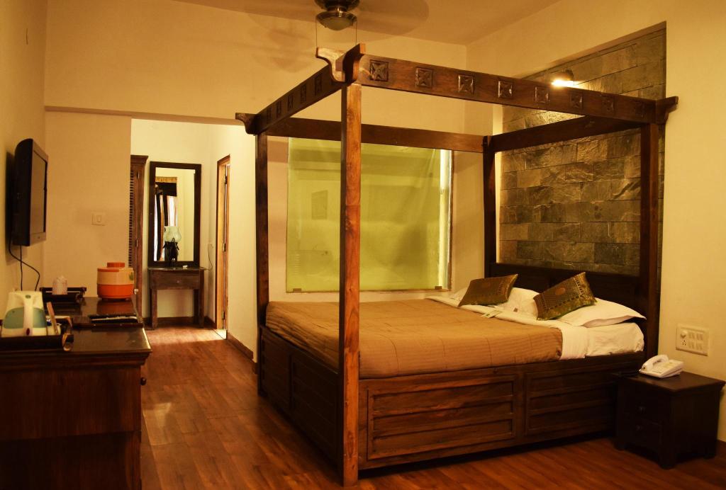 Kumbhalgarh Forest Retreat