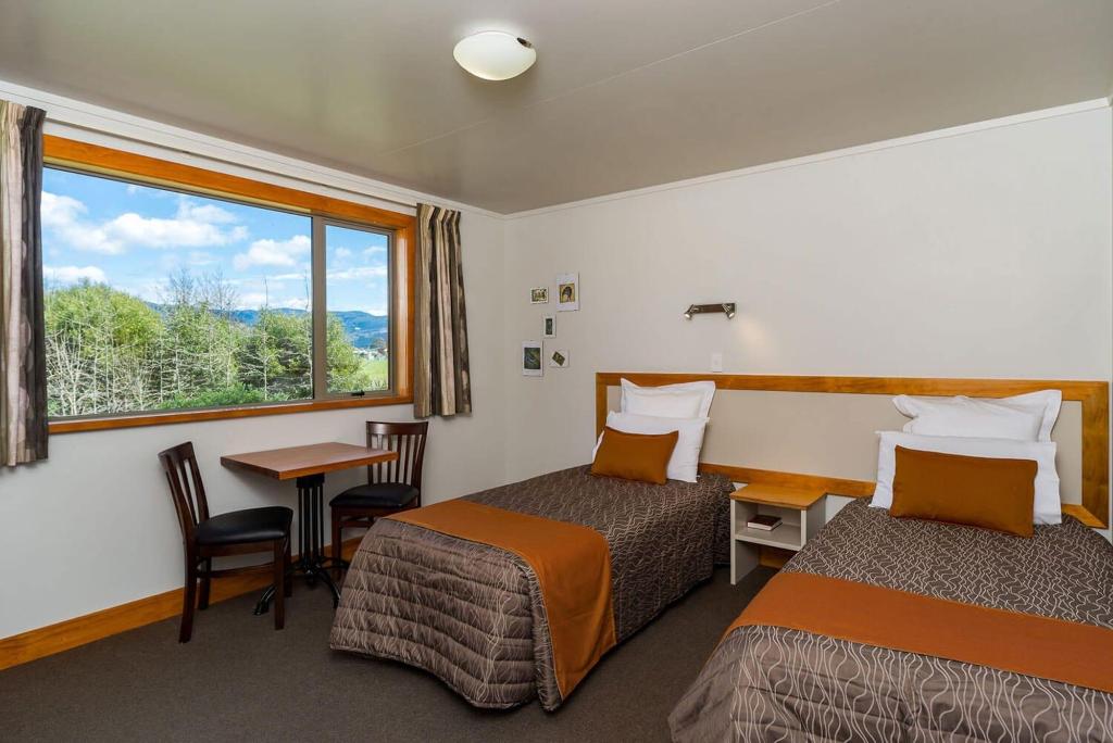 Eden'S Edge Lodge