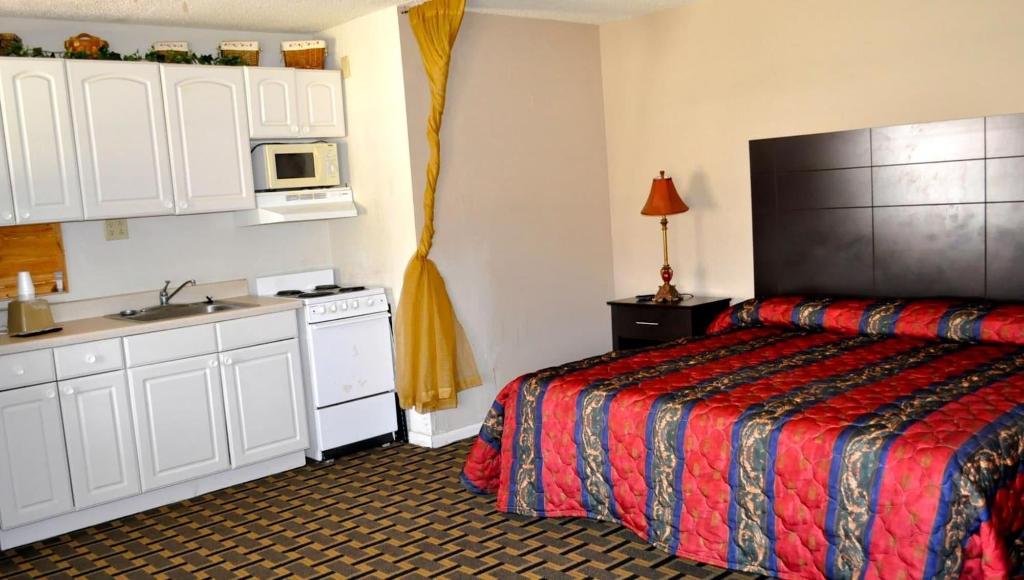 Andrews Motor Inn