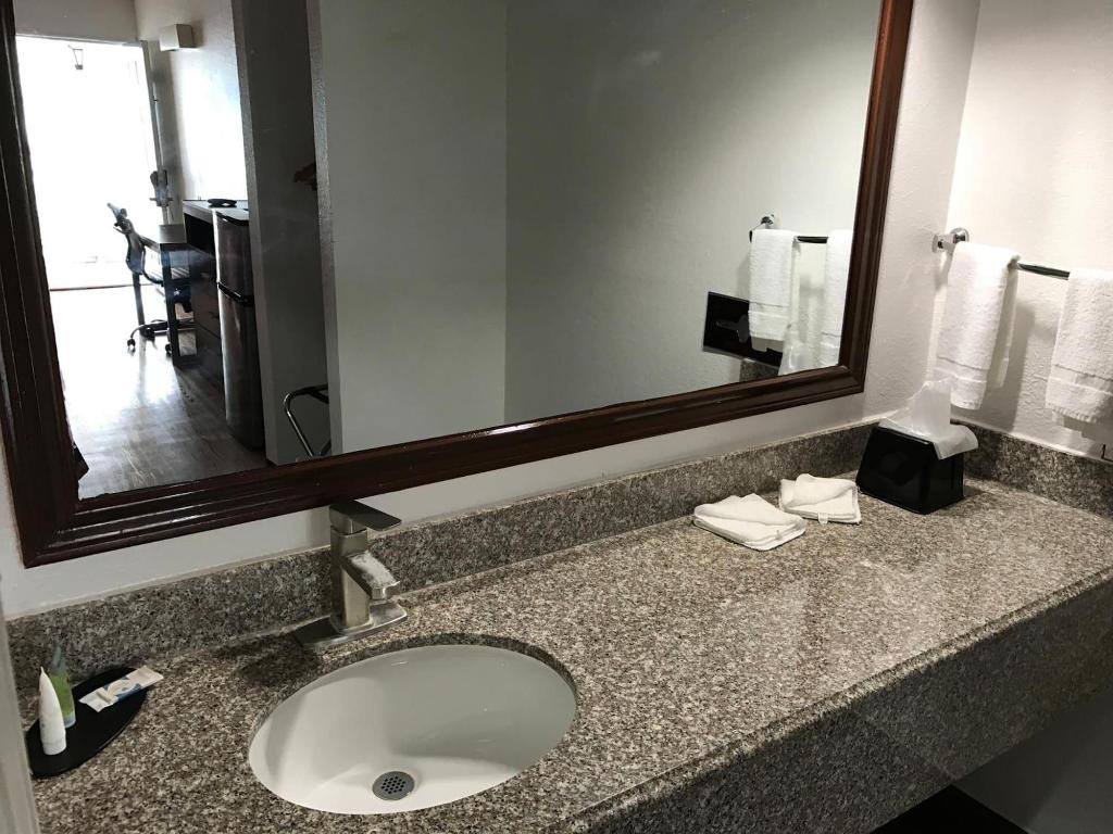 Express Inn