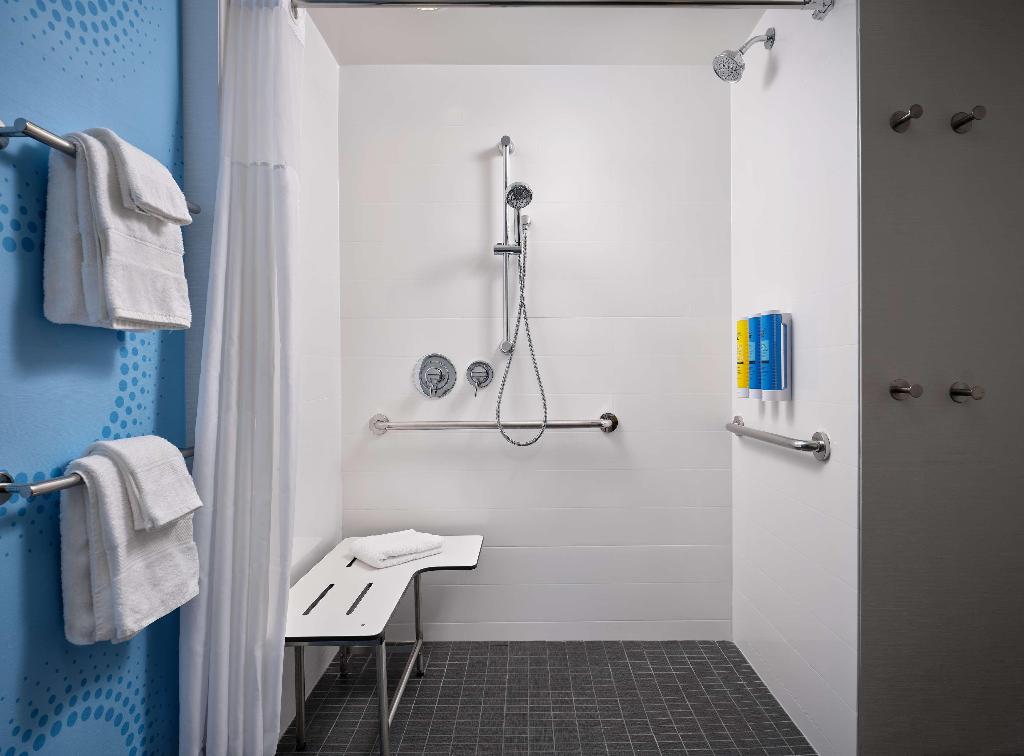 Tru by Hilton Indianapolis Downtown