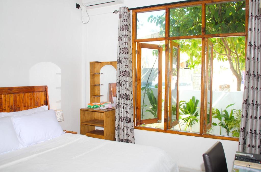 hotel-thumb
