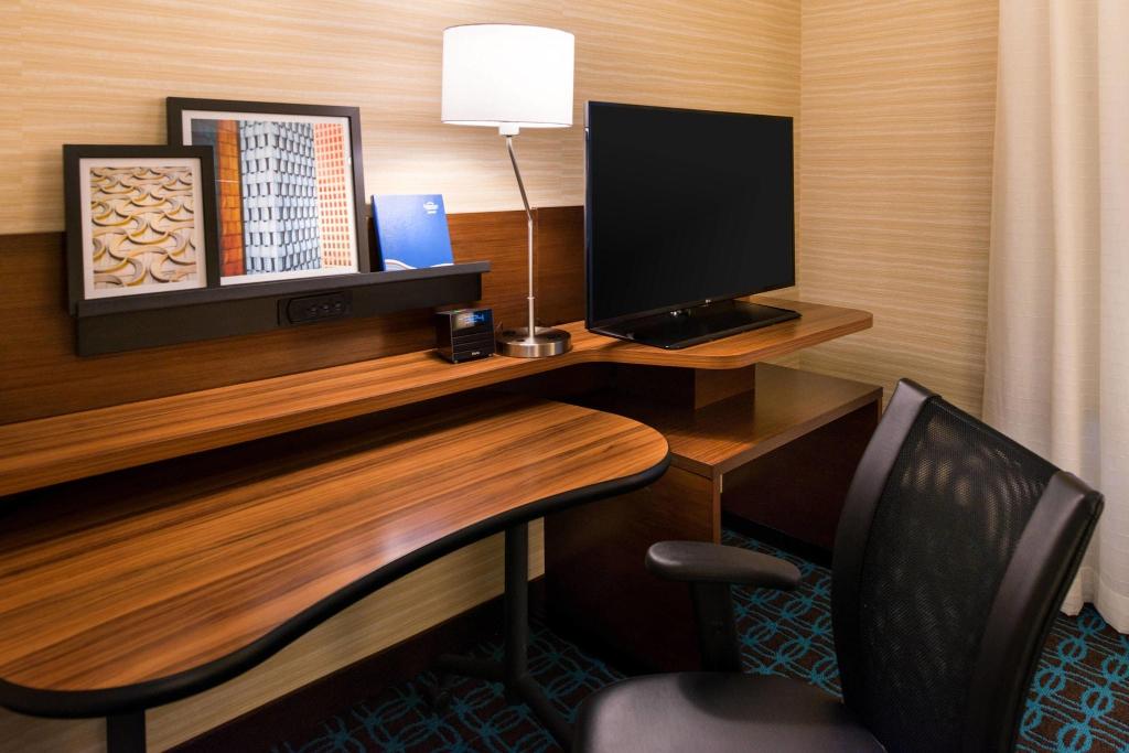 Fairfield Inn & Suites Utica