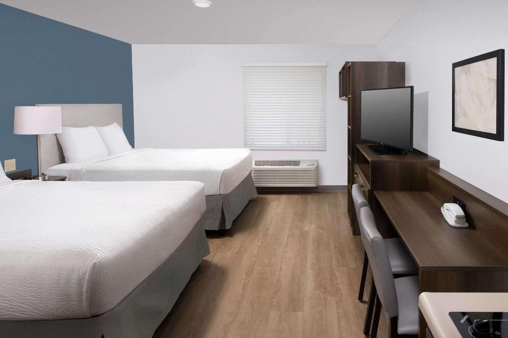 Woodspring Suites Louisville Airport