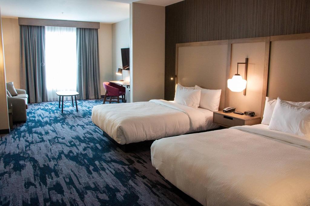 Fairfield Inn & Suites by Marriott Davenport Quad 