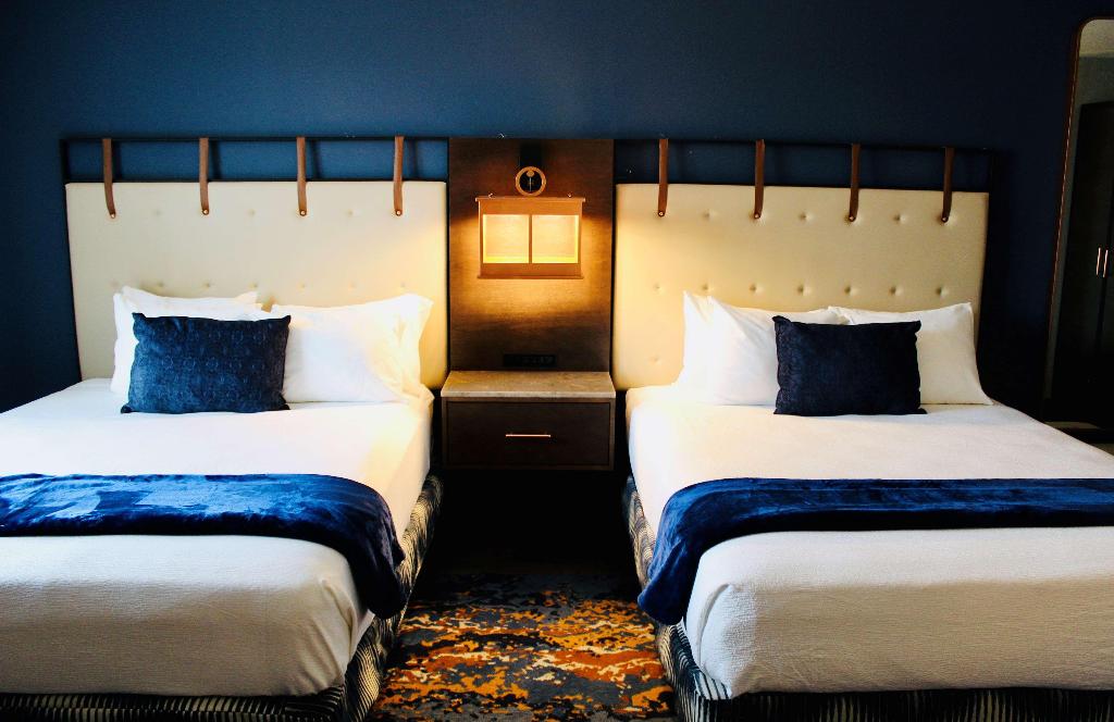 Westport Kansas City Tapestry Collection Hilton