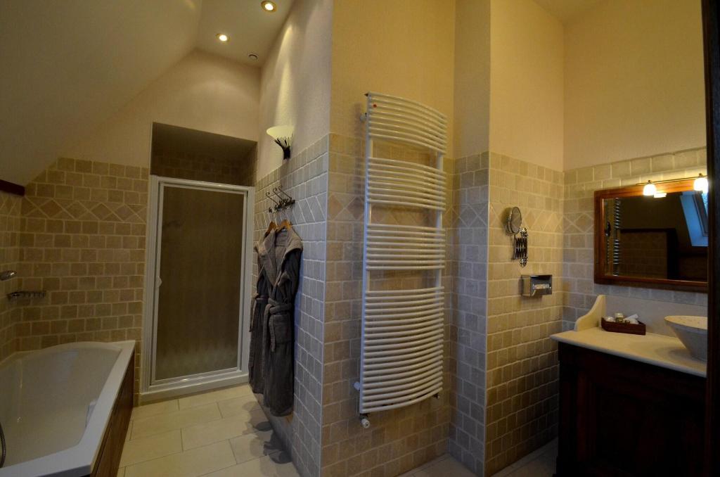 Hotel Manoir De Mathan