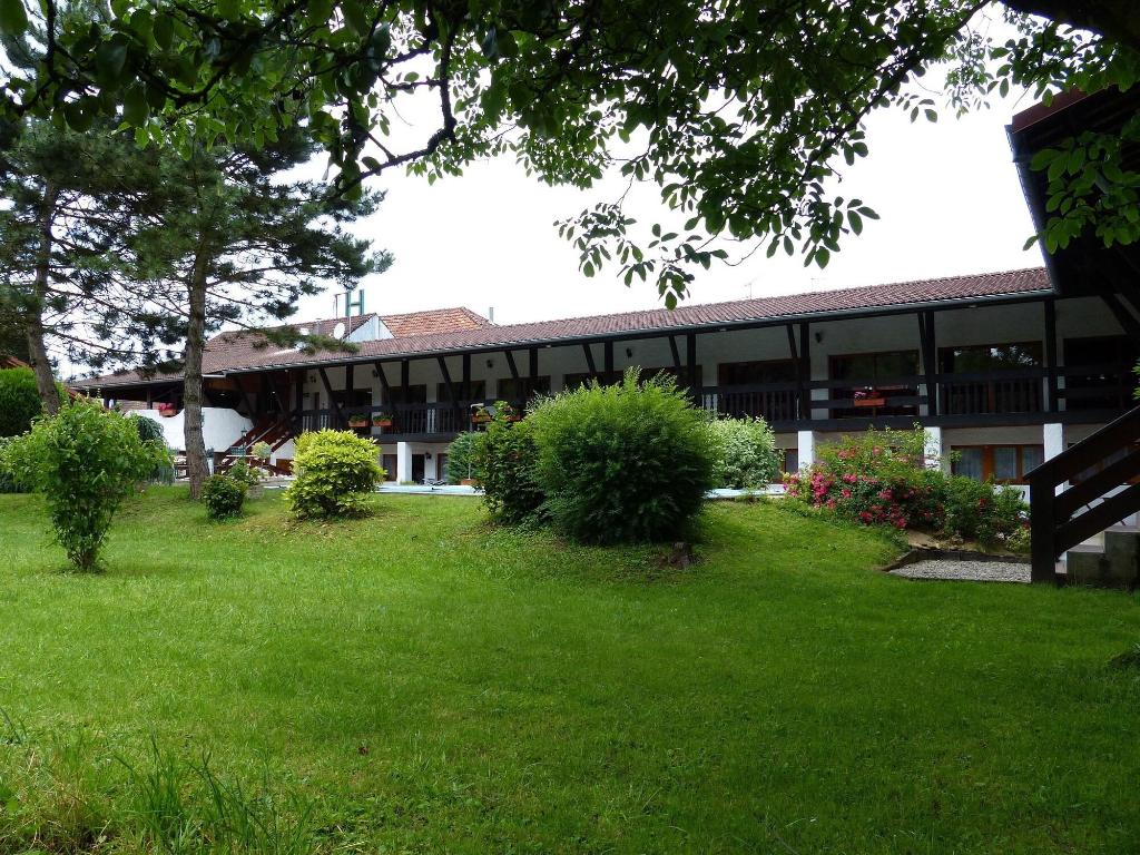 Hotel Restaurant La Vieille Ferme