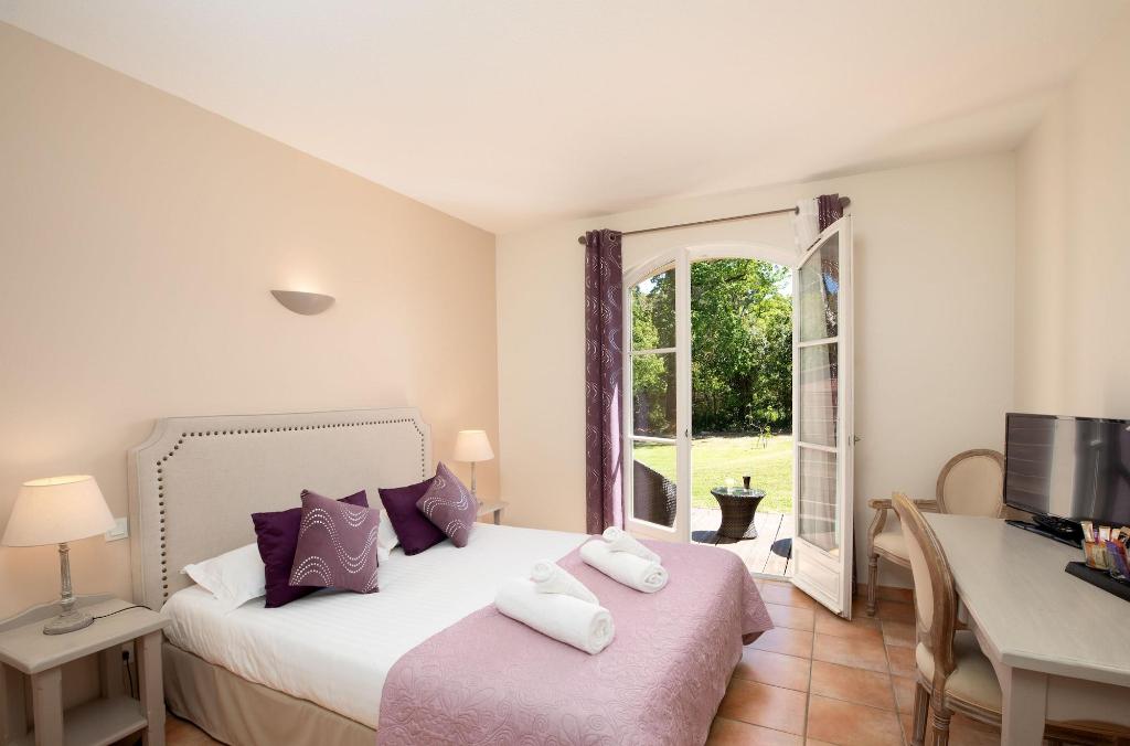 Hotel La Bastide Saint Martin