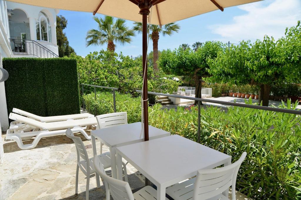 Auberge De La Calanque