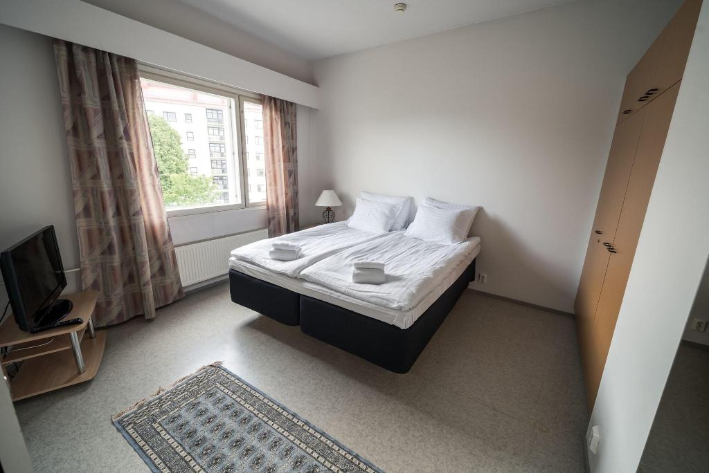 Summer Hotel Tott