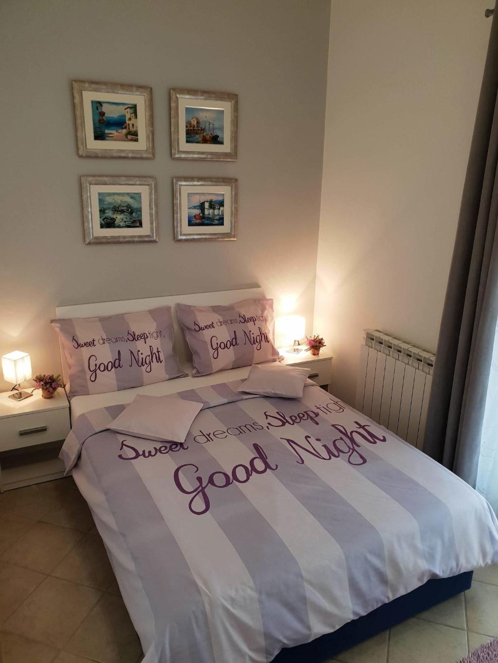 Apartments & Rooms Petra