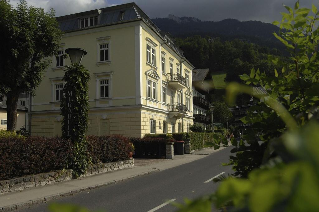 Romantik Residenz (Ferienwohnungen Hotel Im Weisse