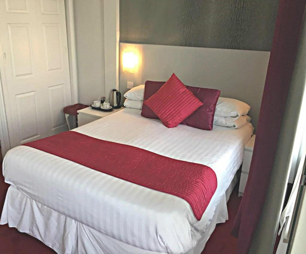 Harrow Lodge Hotel