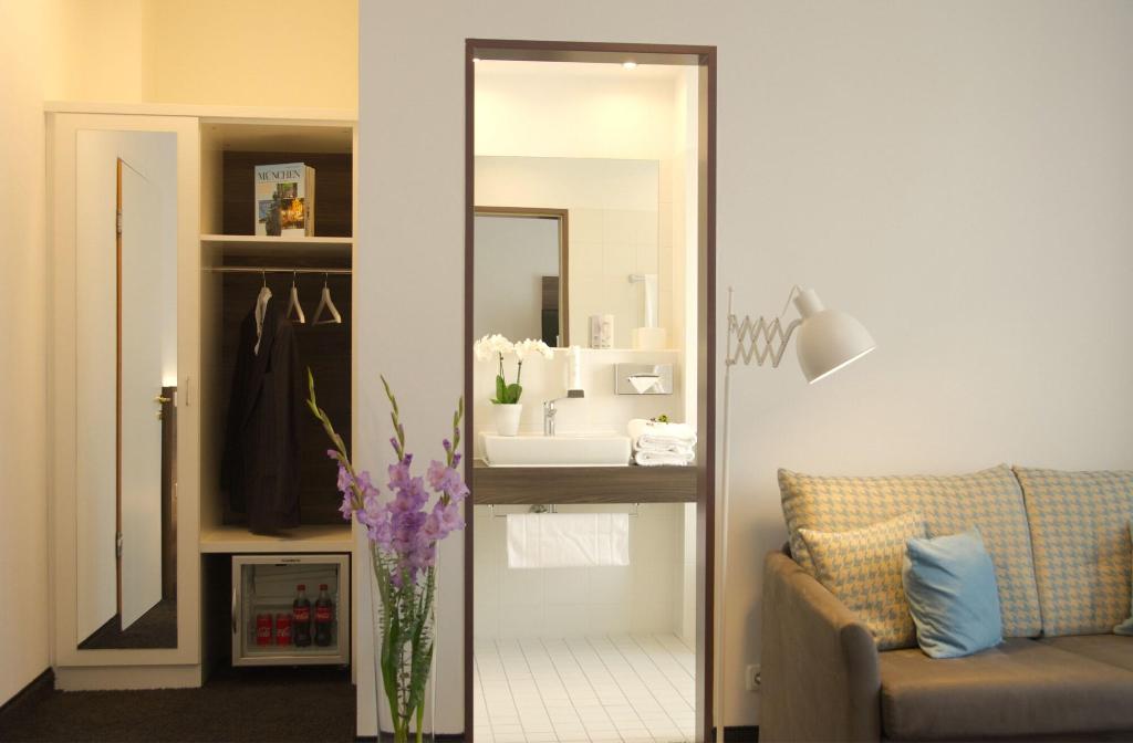 Lizz Hotel Munich