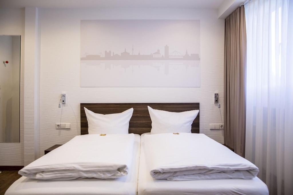 Sevendays Hotel Boardinghouse