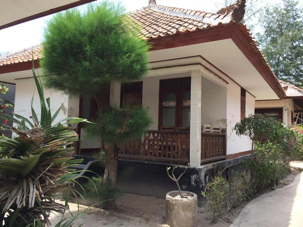 Coral Beach 2 Bungalow